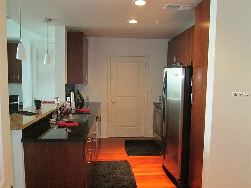 1st image of 155 Court Ave #2805