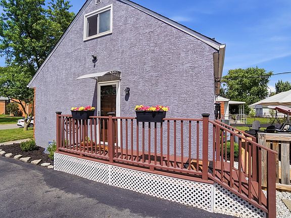 4th image of 1041 Loring Rd