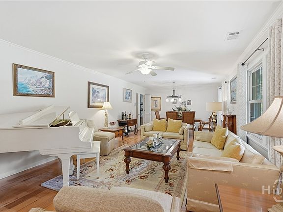 4th image of 104 Winchester Drive