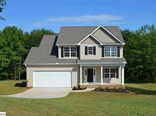 336 Baywood Dr, Campobello, SC 29322