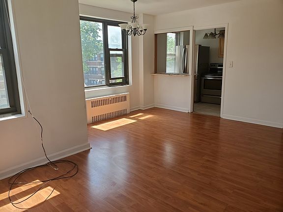 5th image of 7363 S South Shore Dr APT 401