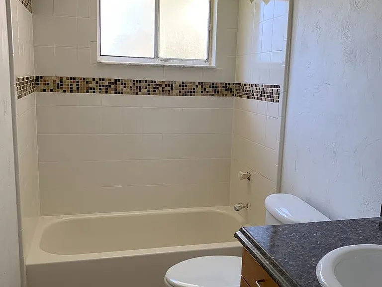 1778 Belspring Ave — Photo 14