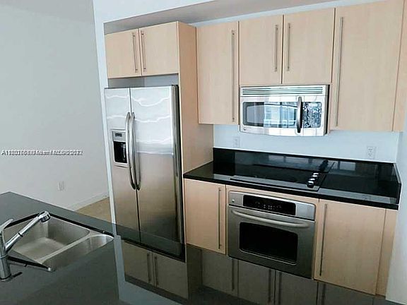 2nd image of 1111 SW 1st Ave APT 2315