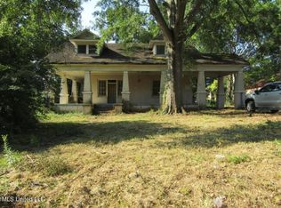 1655 Saint Charles St, Jackson, MS 39209
