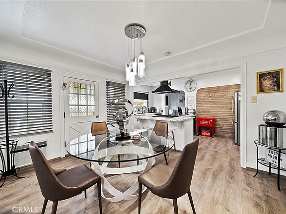 3rd image of 1747 N Avenue 46