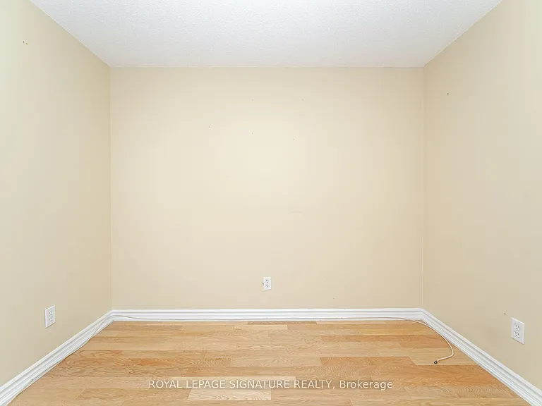 47 Caroline St N #307 — Photo 29