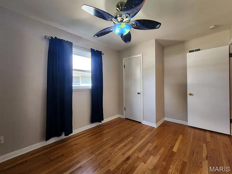 230 Monterey Dr — Photo 11