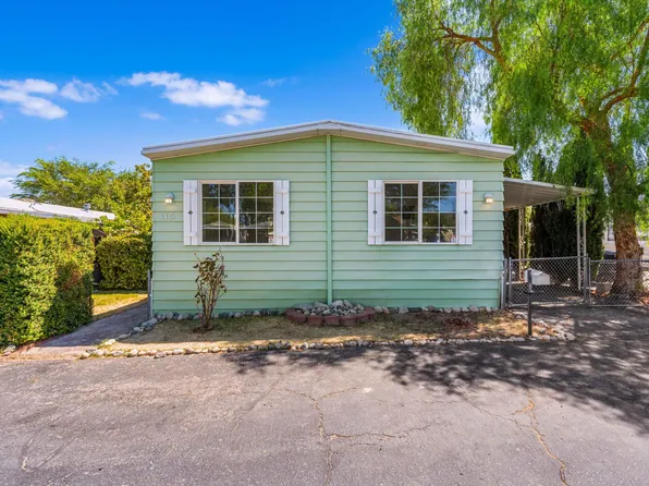 5711 Columbia Way Space 115, Lancaster, CA 93536