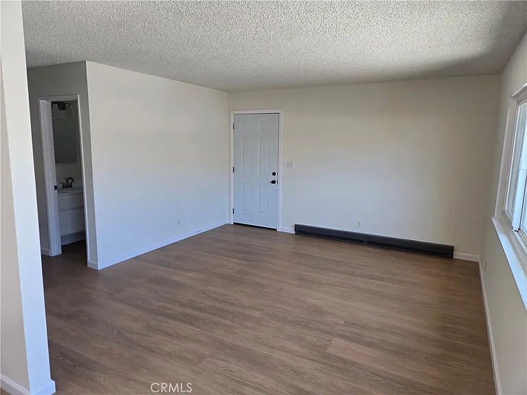 7040 Auburn Way — Photo 3