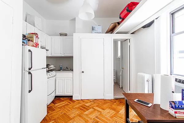 Sold by Ideal Properties Group | media 11