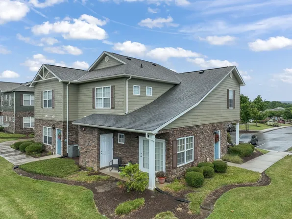 1052 Pinehurst Dr, Spring Hill, TN 37174