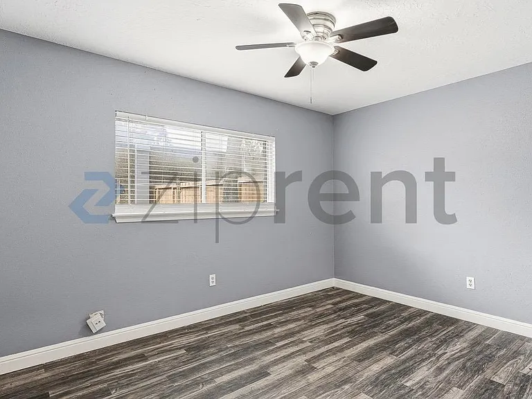 10914 Clear Fork Dr — Photo 22