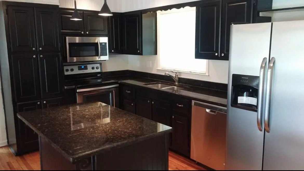 160 Wilhelmina Drive - 1 — Photo 2