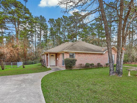 2nd image of 206 Graham Rd