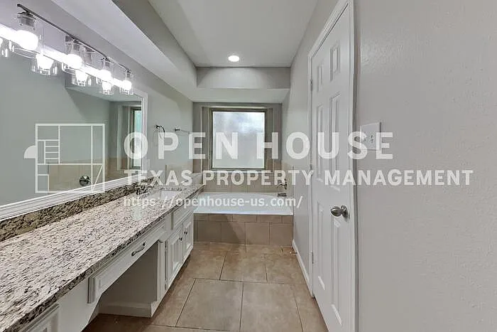 18330 Ella Blvd — Photo 11