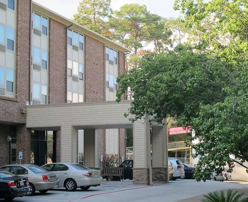 2nd image of 1110 Avenue N #1