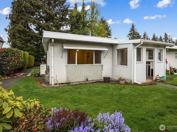 319 7th Place SE, Puyallup, WA 98372