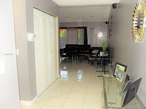 4th image of 9642 NW 15th Ct #9642