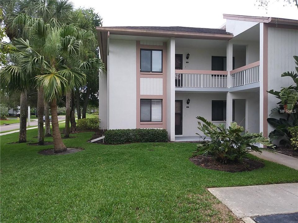 1st image of 107 Lakeview Ct