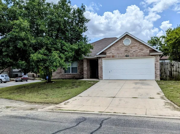 7702 CRYSTAL POINT, San Antonio, TX 78251