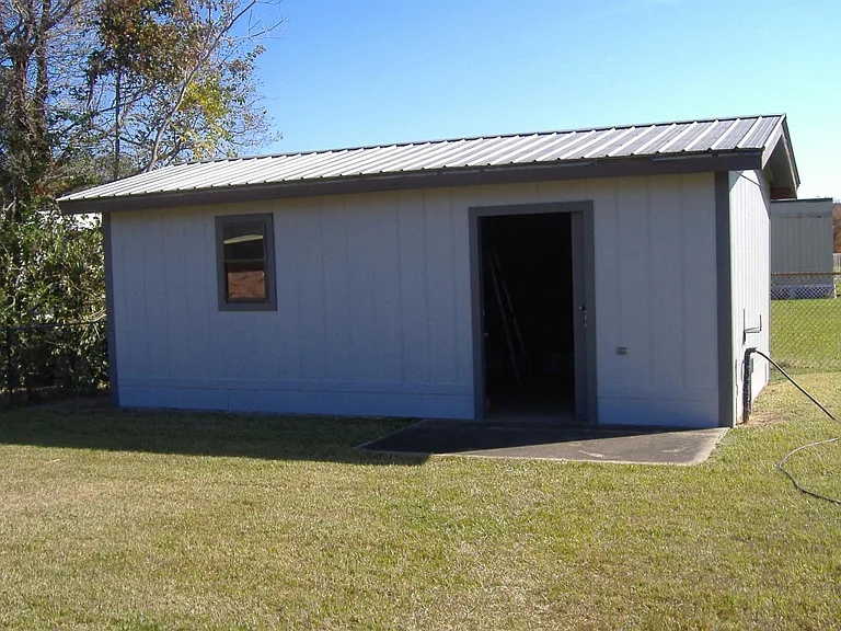 1228 Roundhill Dr — Photo 20