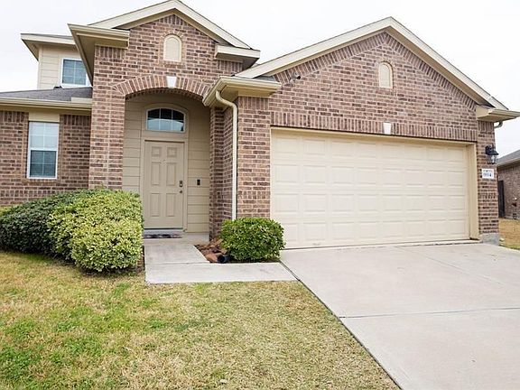 2nd image of 19334 Golden Cactus Ln