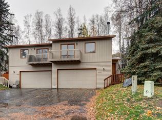 9420 Stuart Cir, Eagle River, AK 99577