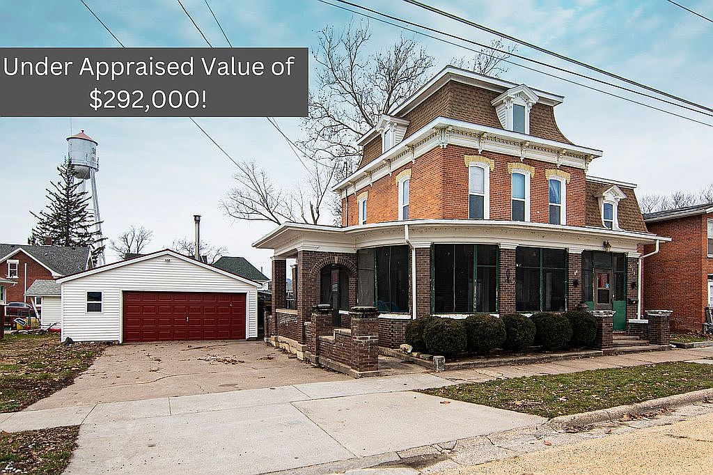 512 Broad St, Sabula, IA 52070 Zillow