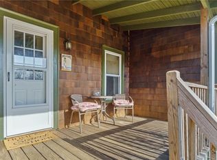 45 Narragansett Blvd, Portsmouth, RI 02871
