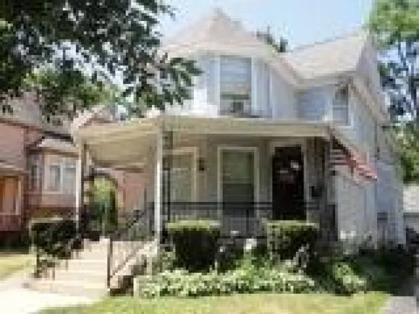 434 Steele Ct, Waukegan, IL 60085