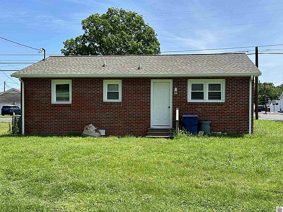 2nd image of 712 Olive St