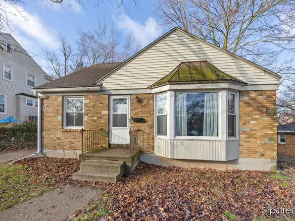 1809 Philadelphia Ave SE, Grand Rapids, MI 49507