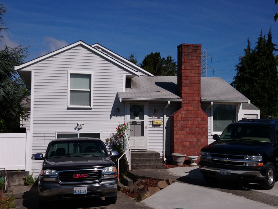 2nd image of 5103 20th Ave S