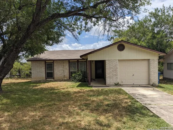 814 Hickory Hill Dr, Kirby, TX 78219