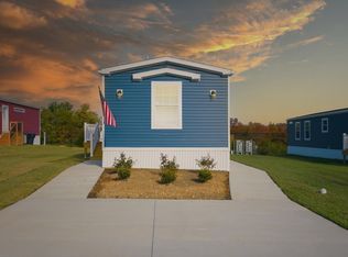 106 Sycamore Dr, Honey Brook, PA