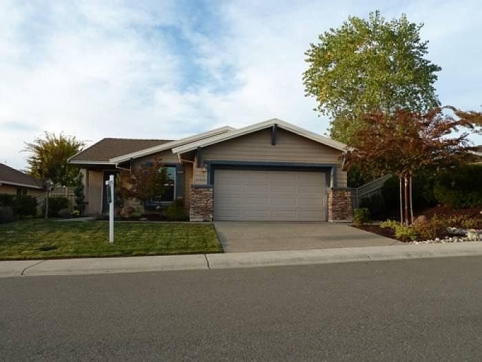 1st image of 2682 Warbler Ln