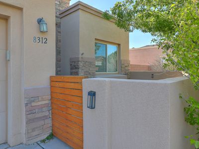 8312 Hawk Eye Rd NW, Albuquerque, NM, 87120