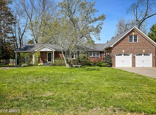 3412 Sharon Chapel Rd, Alexandria, VA 22310