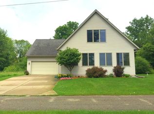 4361 Trails End Rd, Middleville, MI 49333