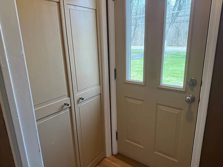 367 Whitney Rd — Photo 10
