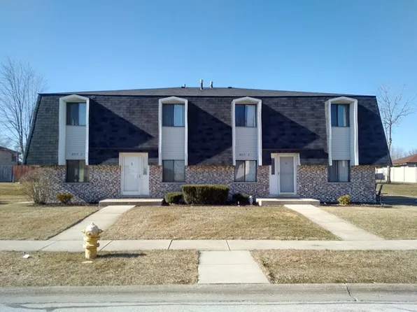 8517 Steven Pl APT 4, Tinley Park, IL 60487