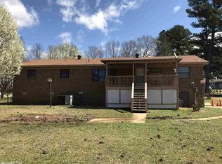 2006 E Lakeview, Benton, AR 72015