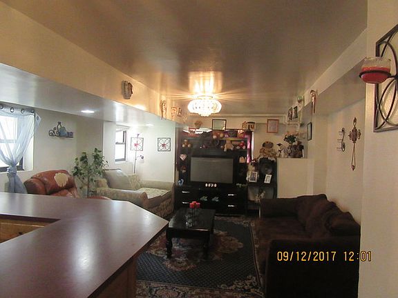 5th image of 4332 W Potomac Ave
