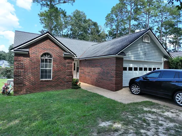 49 Tall Timbers Rd, Thomasville, GA 31757