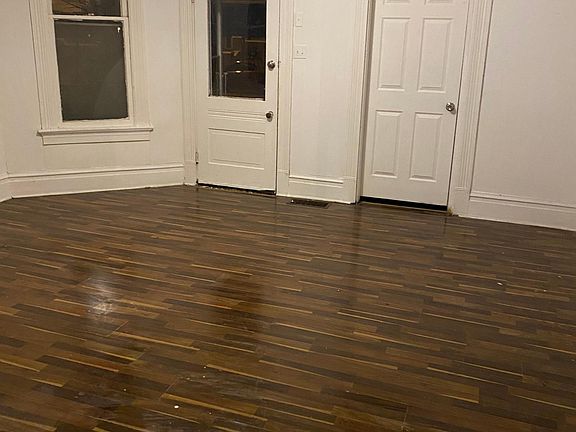 3rd image of 1205 N 3rd Ave