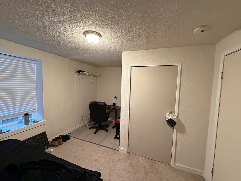 2914 Sunset Dr W — Photo 11