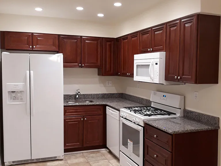 New kitchen