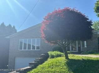 135 Burcher Ave S #L-17, Clarks Summit, PA 18411