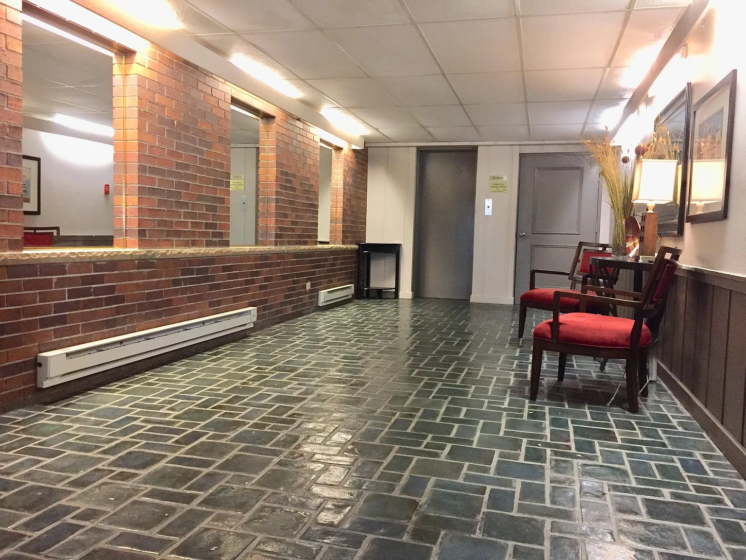 Park Village Apartments — Photo 4