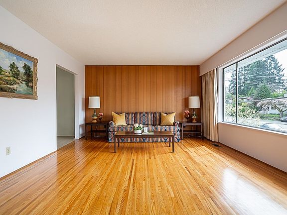 4th image of 1634 Ross Rd